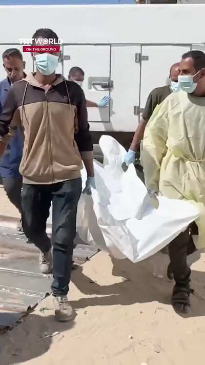 Red Cross hands over fourth batch of Palestinian bodies held by “Israel”