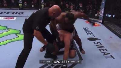 You wouldn’t expect a KO like this from a man of his size