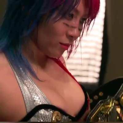 Asuka's Sweaty Boobs
