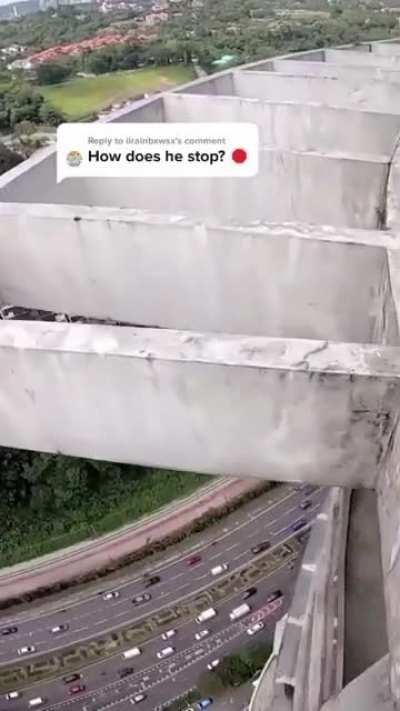 This is how he stops