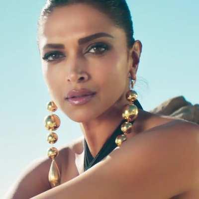 Shamita Shetty FEELS HER VAGAINAL OPENING BEING DEEPLY PENETRATED !!!