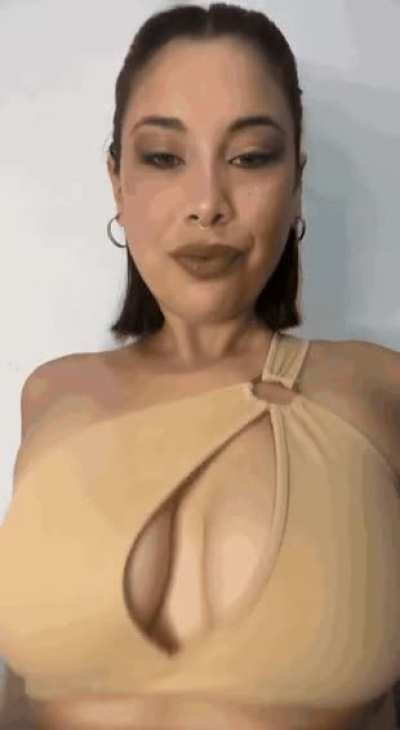 Would you masturbate to my nudes if I sent YOU them?