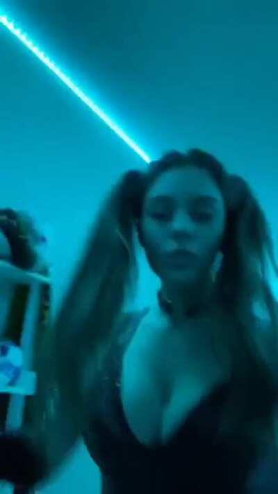 Hard to tell but it's Harley Quinn