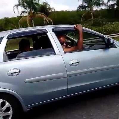 é pau pra toda obra paypal = yurif465@gmail.com