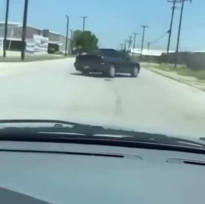 bro said “🖕😉”