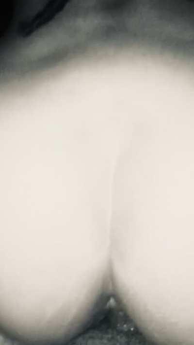 Petite treat found a perfect seat for that ass🙃