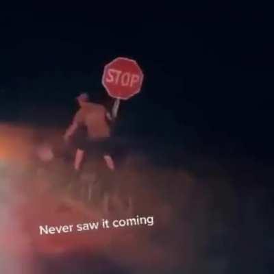 Ломаем знак