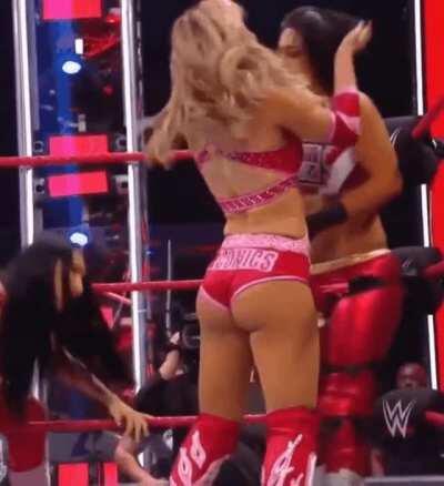 Peyton's pretty ass🤯🤯