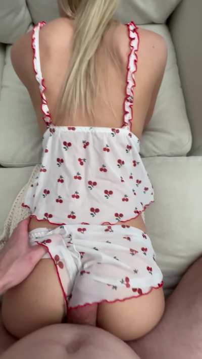 Use her ass as a masturbation  sleeve