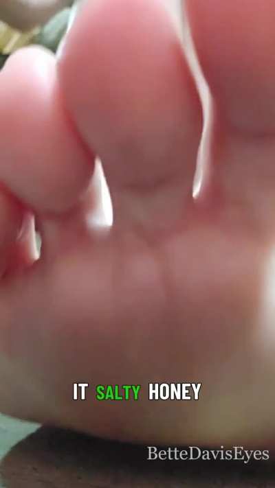 Use my sweaty sock to stroke with while you lick and suck my toes [oc]