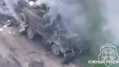 Destruction of a Ukrainian Kirpi armored vehicle and T-64BV tank in Donbass
