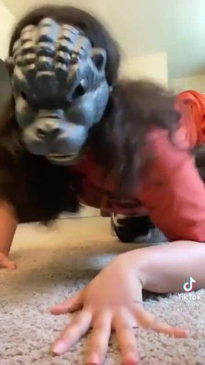 Again I don’t know what she’s doing but damn that body