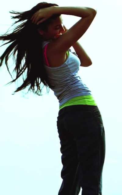 Anushka Sharma - Ladies Vs Ricky Bahl (2011)