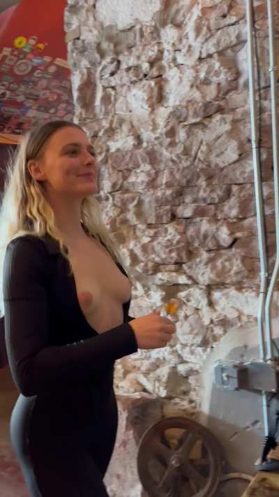 So many people, I had to flash ;) 