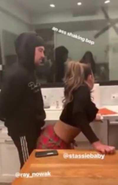 StassieBaby - Video #1785