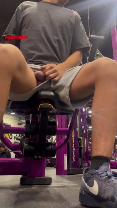 5.5incher at the gym