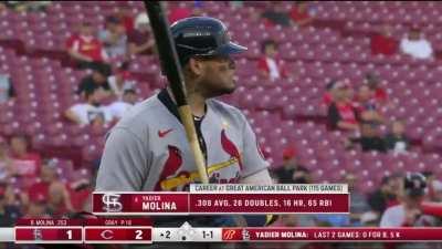 [Highlight] Reds fan has some rough trash talk for Yadier Molina