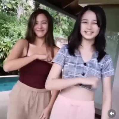 Katrina Halili w/ Sofia Pablo 😍