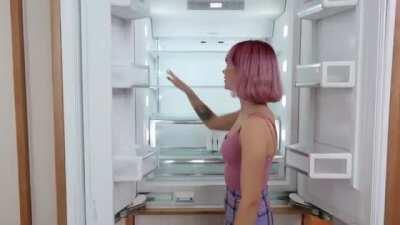 EMPTY LONDON APARTMENT TOUR! (I moved again!)