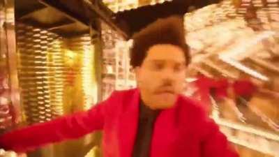 Arthur trying to find Lenny