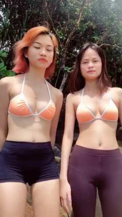 Awek bikini