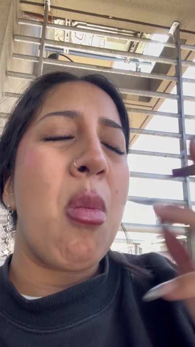 smoking time 🥵 MESSAGE ME FOR MORE