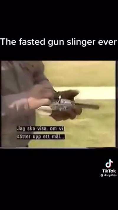 The fastest gun slinger ever