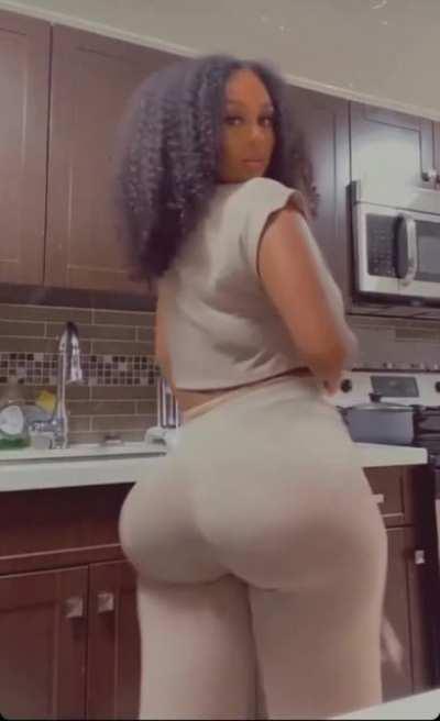 shorty has built in pillows...