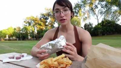 POV: You're on a date with Leanbeefpatty