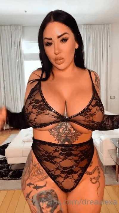 Get her MEGA in the comments