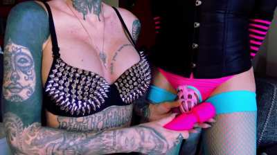 Tell me how much your pathetic blue balls hurt [domme]