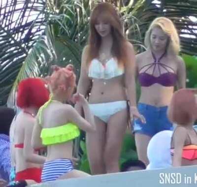 SNSD Sunny & Yuri - Bikini Goddesses (Feat Hyoyeon & Taeyeon)