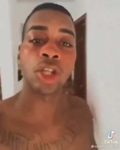 E AÍ MUQUINHA? TU É O QUE?