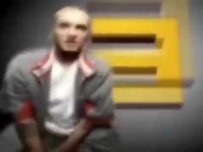 Un día, el famoso rapero EMINEM despertó y dijo: