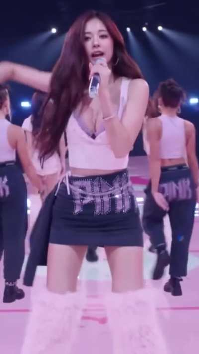 Twice - Nayeon, Tzuyu, Jihyo