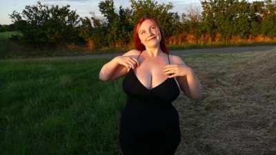 Men who appreciate curvy women 🥵