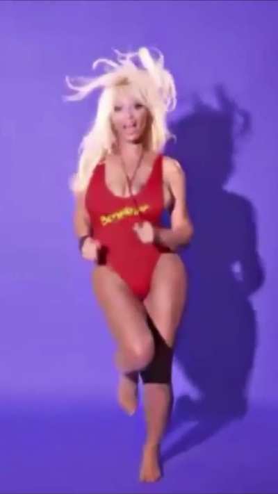 I could watch mommy’s sexy big tits bounce endlessly 🤤😍🤤😍🤤