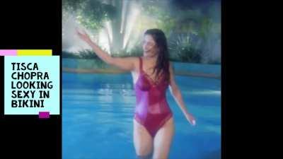 Tisca Chopra looking sexy in bikini... 😍😘
