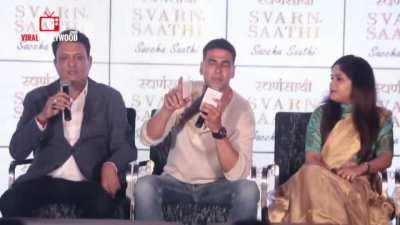 Akshay paji doesnt run after money