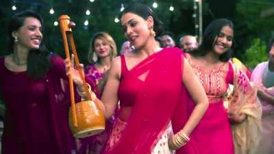 Genelia - Showing off her hot sweaty pits - HD Edit