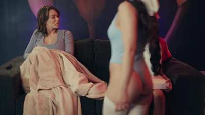 How would you rate the Oopsie episode with Lulu Chu, Emma Rose and Valeria Atreides on a scale of 1 to 10?