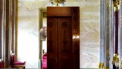 orbán meg egy fésű jónás jonásban .......ha valkit érdkel komentben link az egész sorozathoz