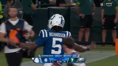 [Highlight] Anthony Richardson with the Fly Eagles Fly celly in Philly 