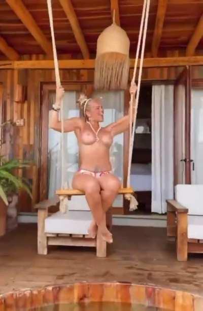 Niurka Marcos - Cubana