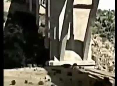 Cursed_Advertisement