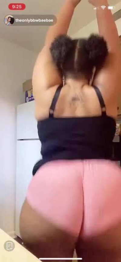 The only bbw 👏🏾