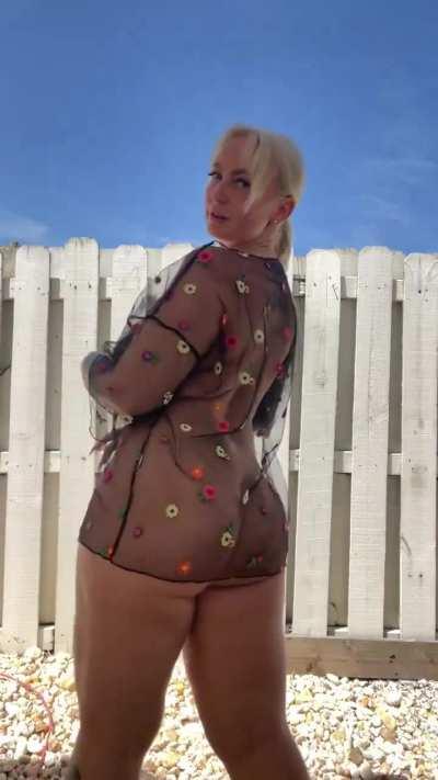 Thick Ass Make You Bust Hard & Quick