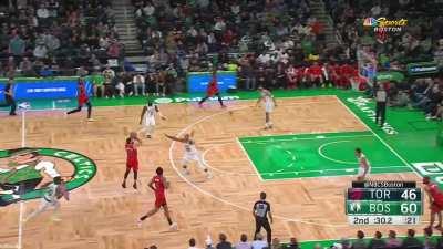 [Highlight] Marcus Smart tries to counter 