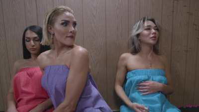 Besties' sauna day turns into a steamy threesome