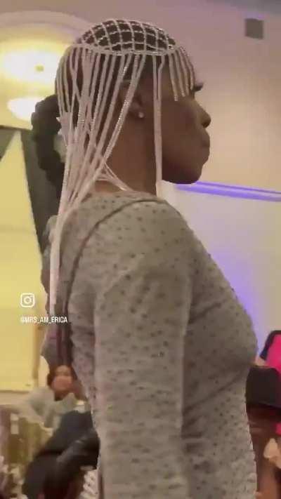 A whole new level of maincharaterism